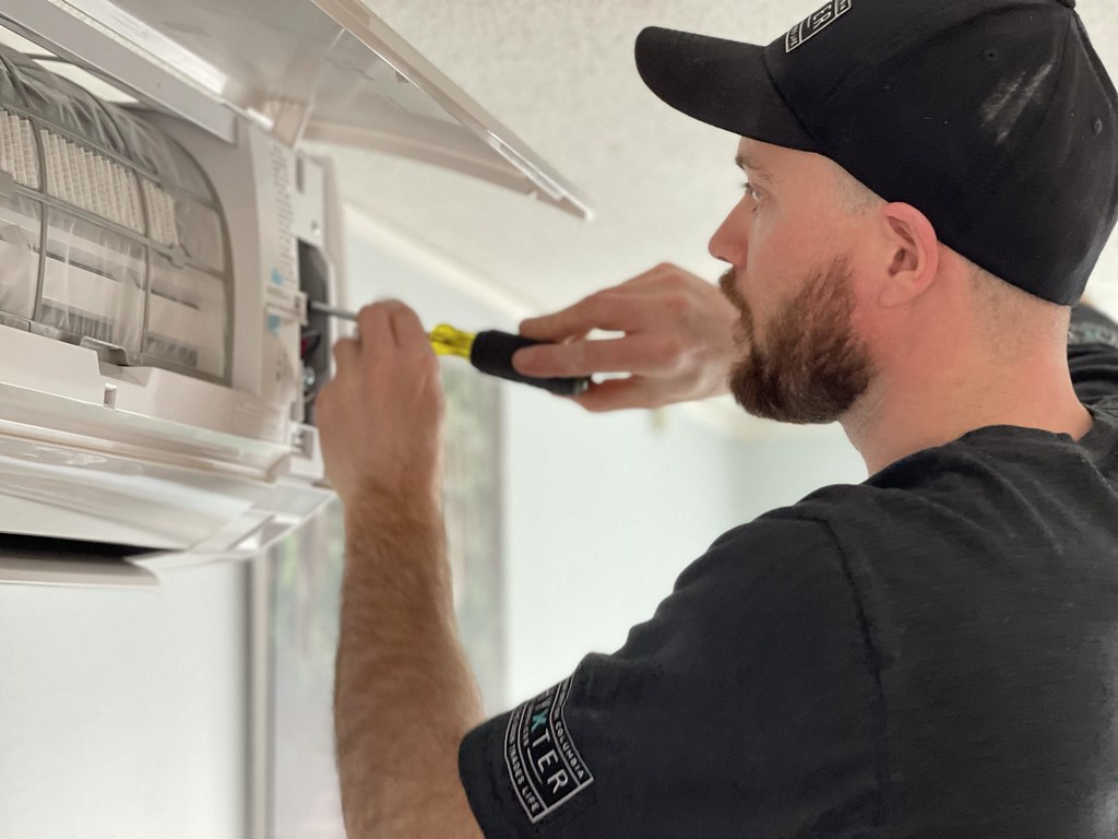 Air Conditioner Mini Split Repair Los Angeles ductless AC repair, mini split troubleshooting, mini split service